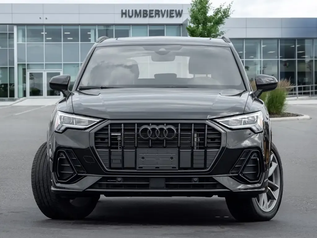 Audi Q3 2024 photo 2