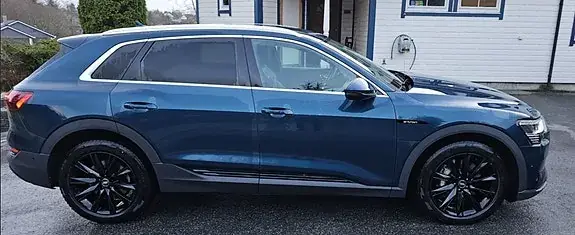 Audi E-Tron 2020 photo 2