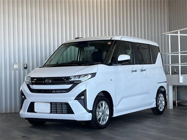 Daihatsu Mouve