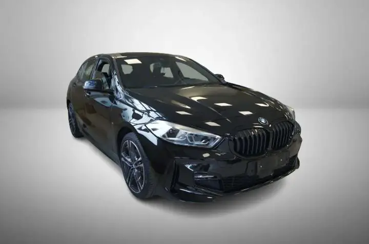 BMW 118I