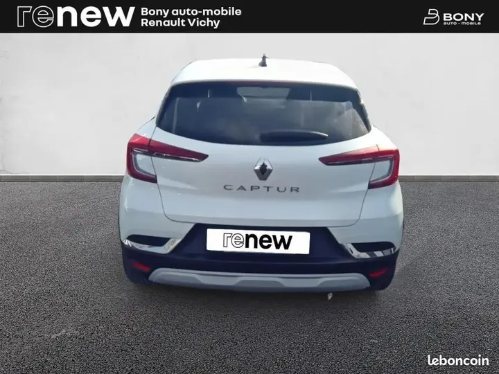 Renault Captur 2023 photo 5