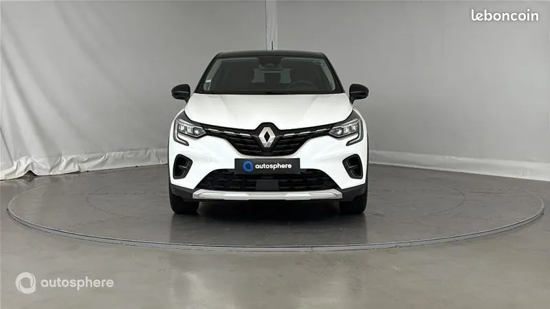 Renault Captur 2022 photo 2
