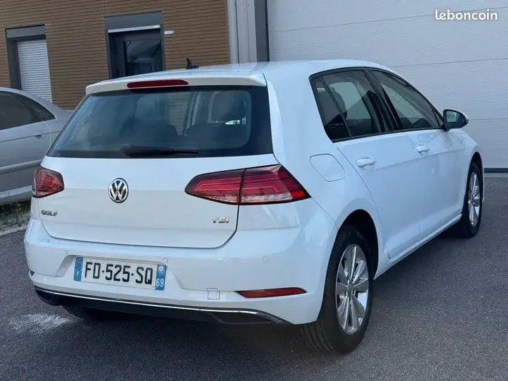 Volkswagen Golf 2017 photo 3