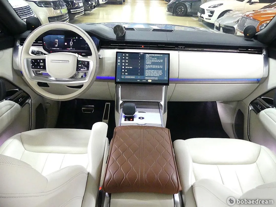 Land Rover Range Rover 2024 photo 4