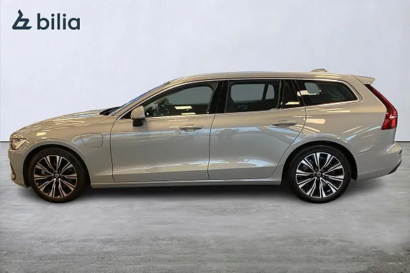 Volvo V60 2024 photo 3