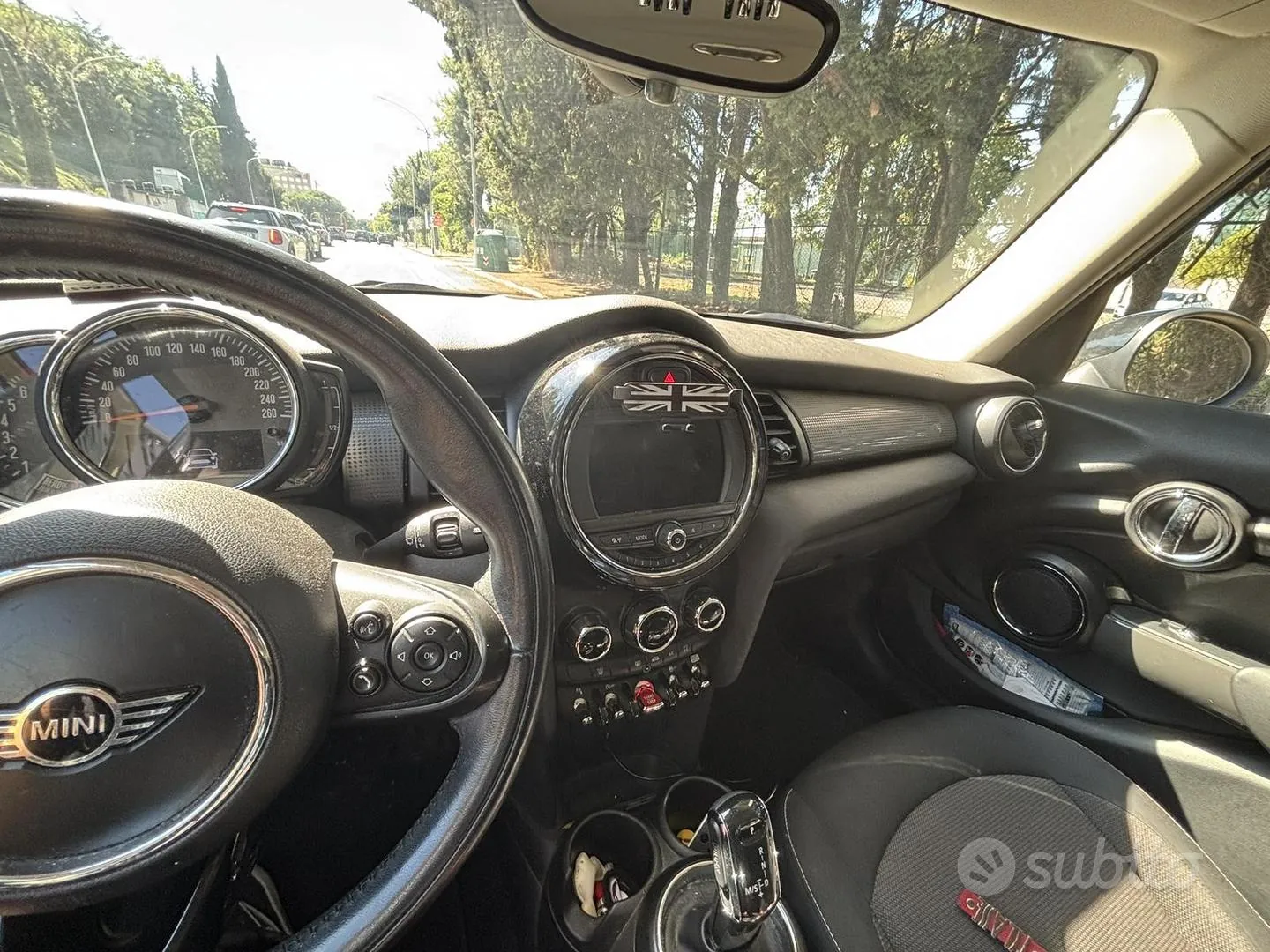 Mini Mini Cooper 2018 photo 3