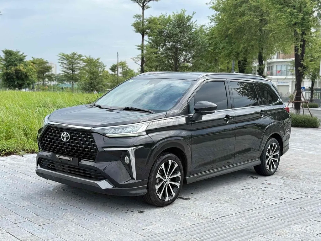 Toyota Veloz Cross 2023 photo 2