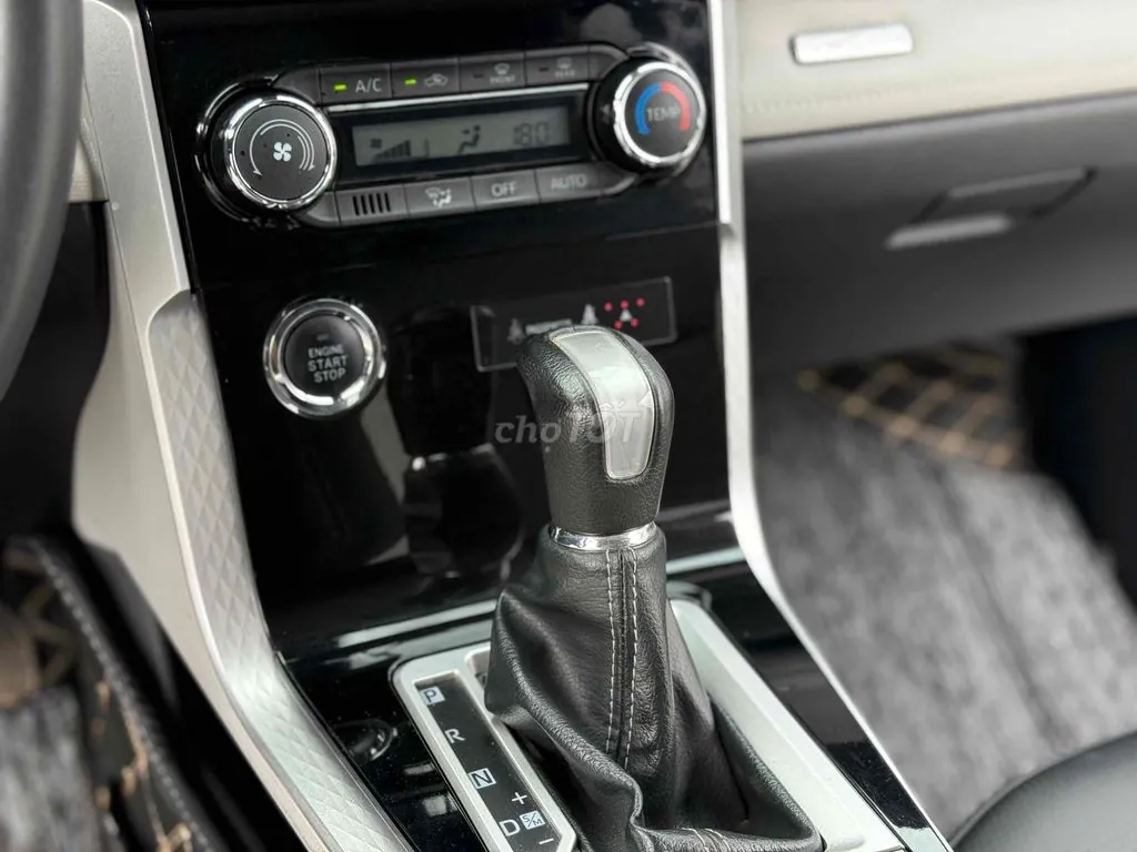 Toyota Veloz Cross 2023 photo 5