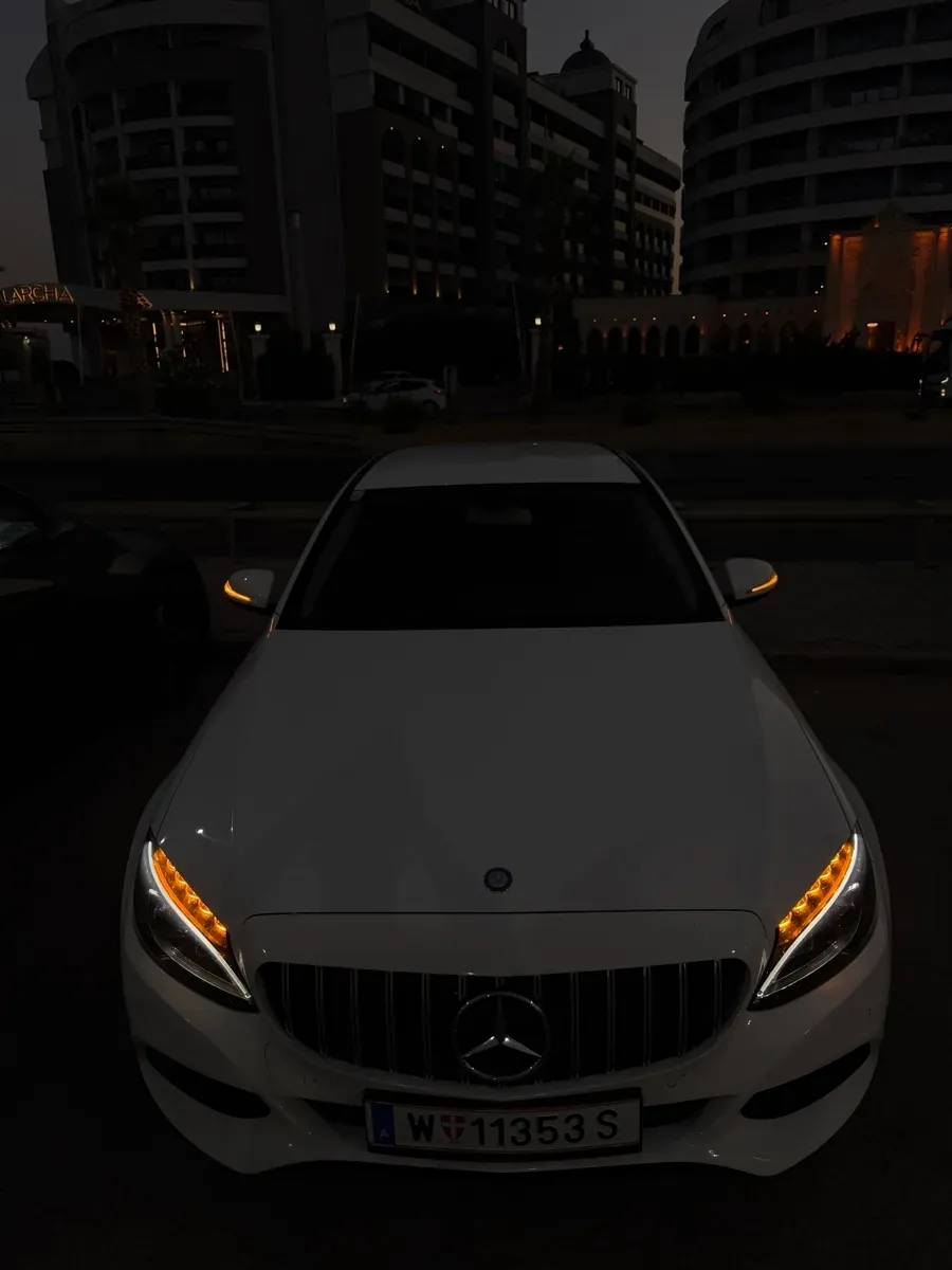 Mercedes-Benz C-Class 2016 photo 2