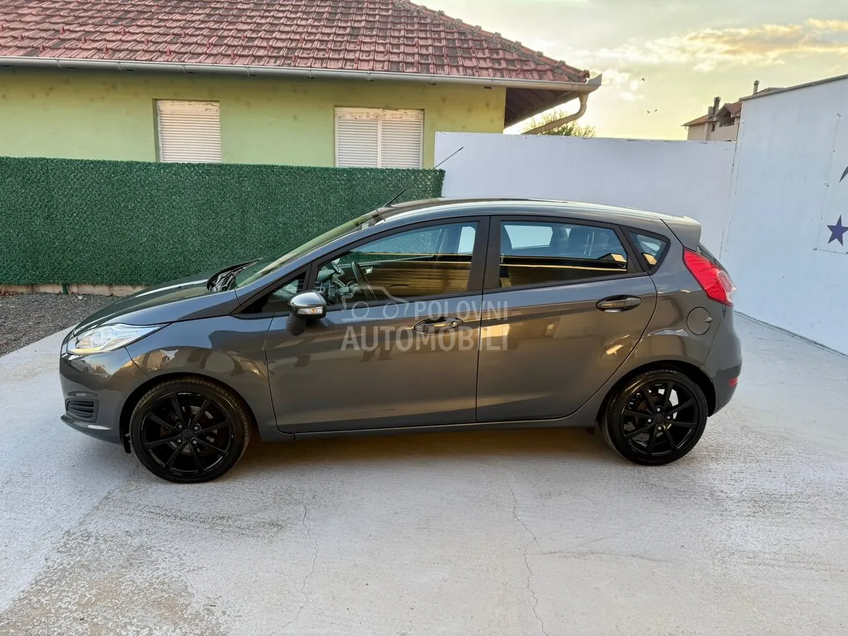 Ford Fiesta 2016 photo 3