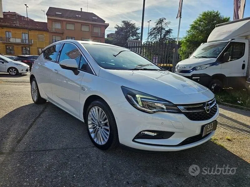 Opel Astra 2016 photo 2