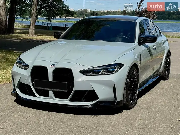 BMW M3 2022 photo 2