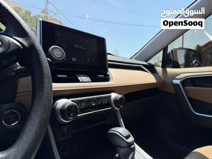 Toyota Rav 4 2024 photo 4