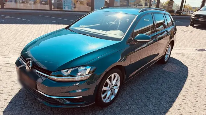 Volkswagen Golf Variant