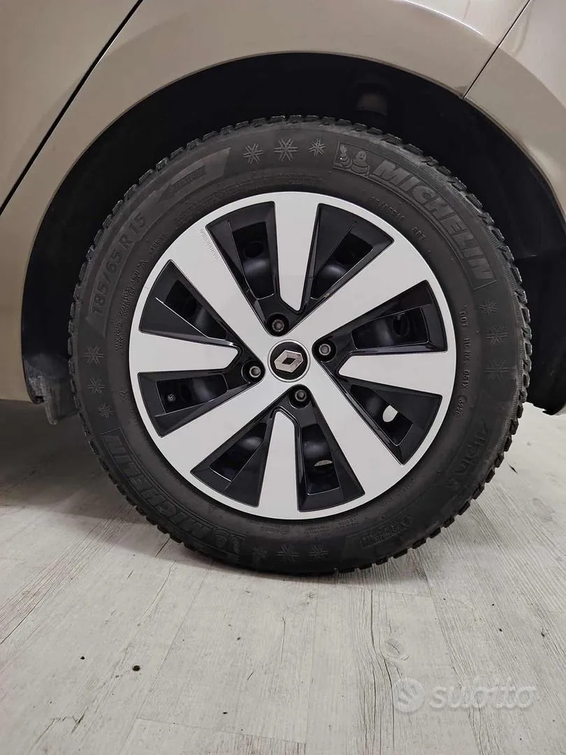 Renault Clio 2020 photo 5
