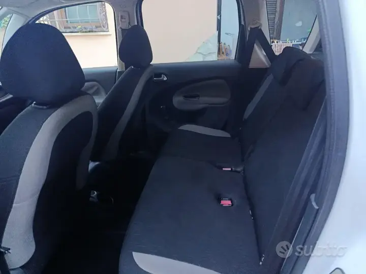 Citroen C3 Picasso 2014 photo 5