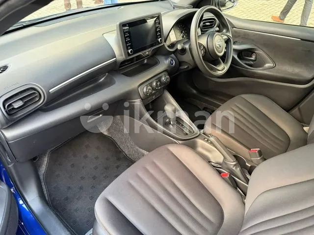 Toyota Yaris 2023 photo 3