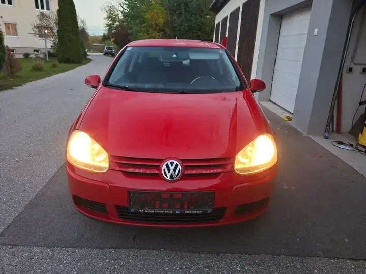 Volkswagen Golf 5 2009 photo 2