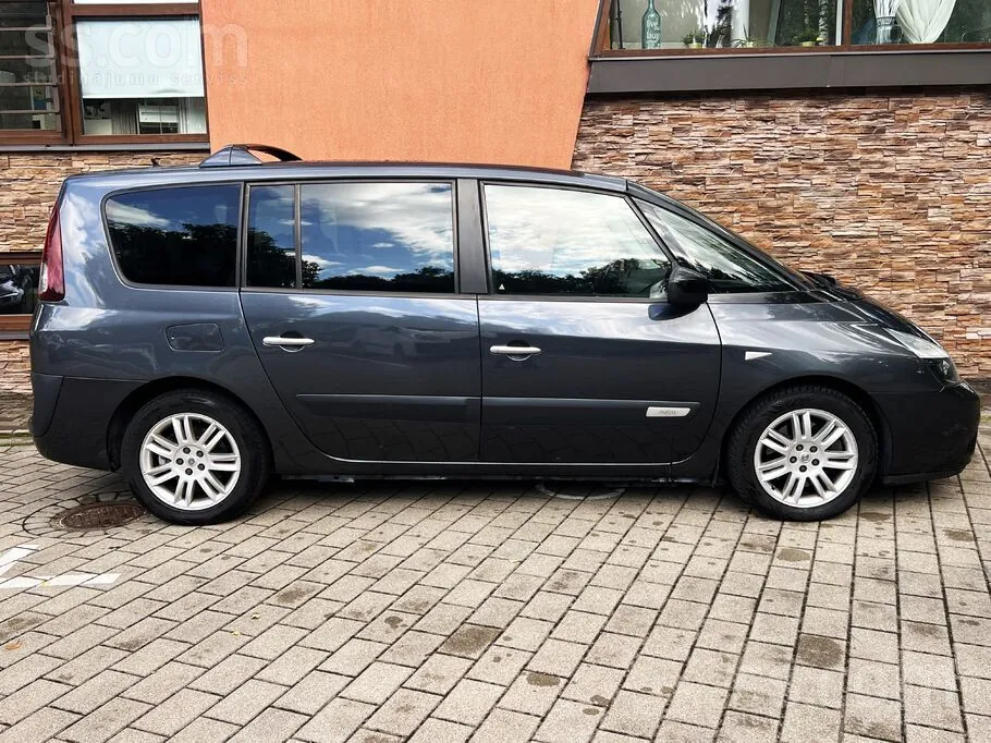 Renault Espace 2012 photo 2