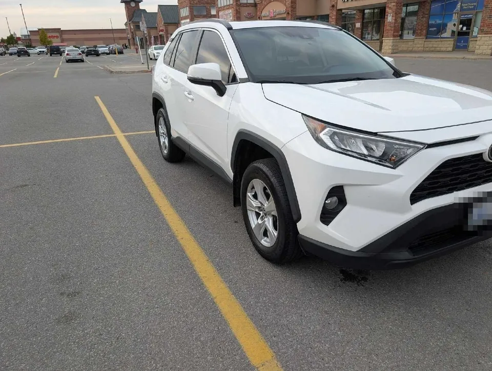 Toyota Rav4 2019 photo 2