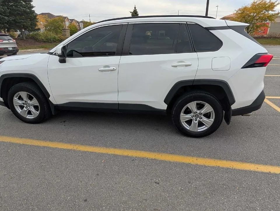 Toyota Rav4 2019 photo 3