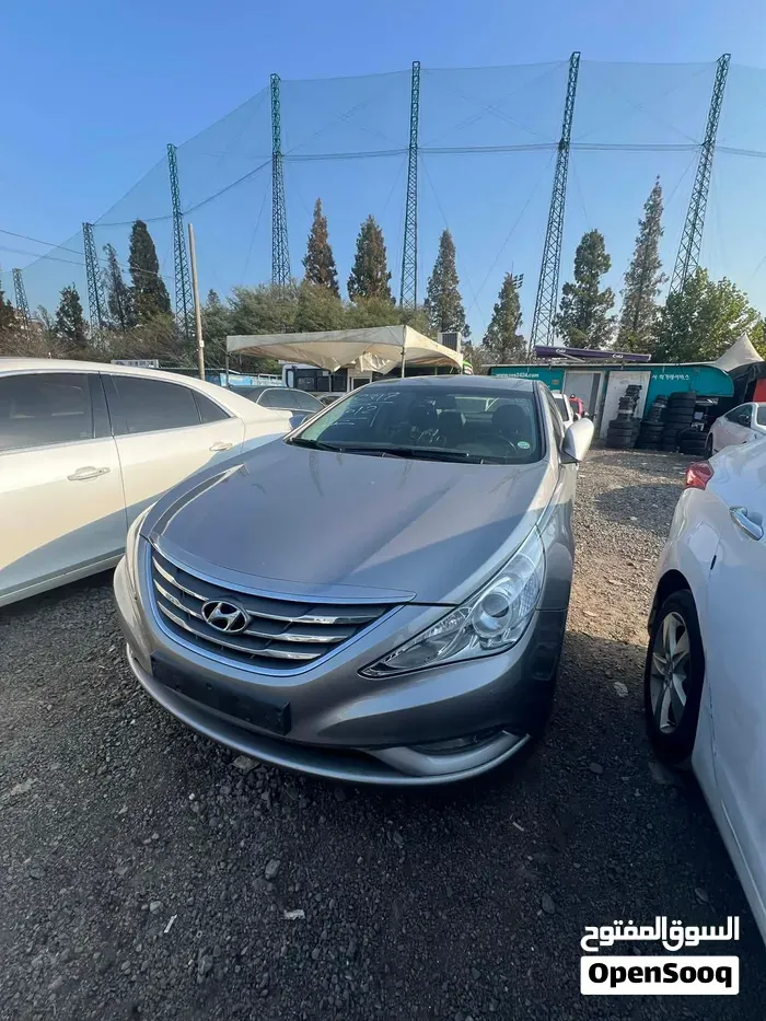 Hyundai Sonata 2012 photo 4