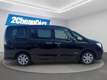 Nissan Serena 2013 photo 5