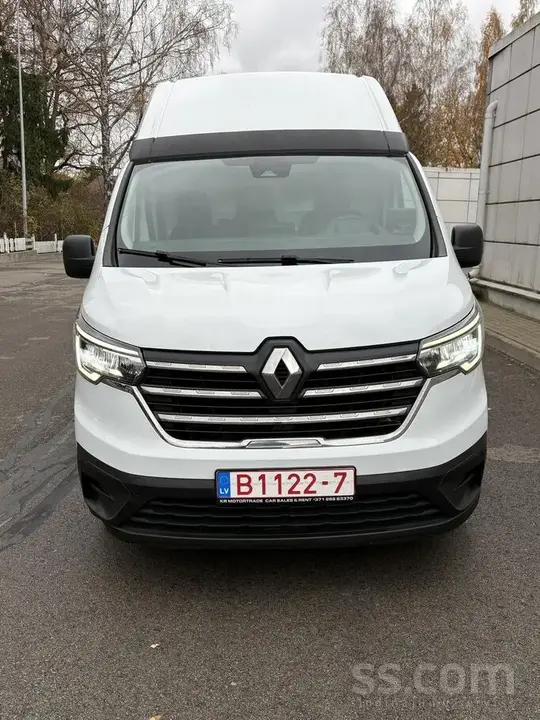 Renault Trafic 2023 photo 2