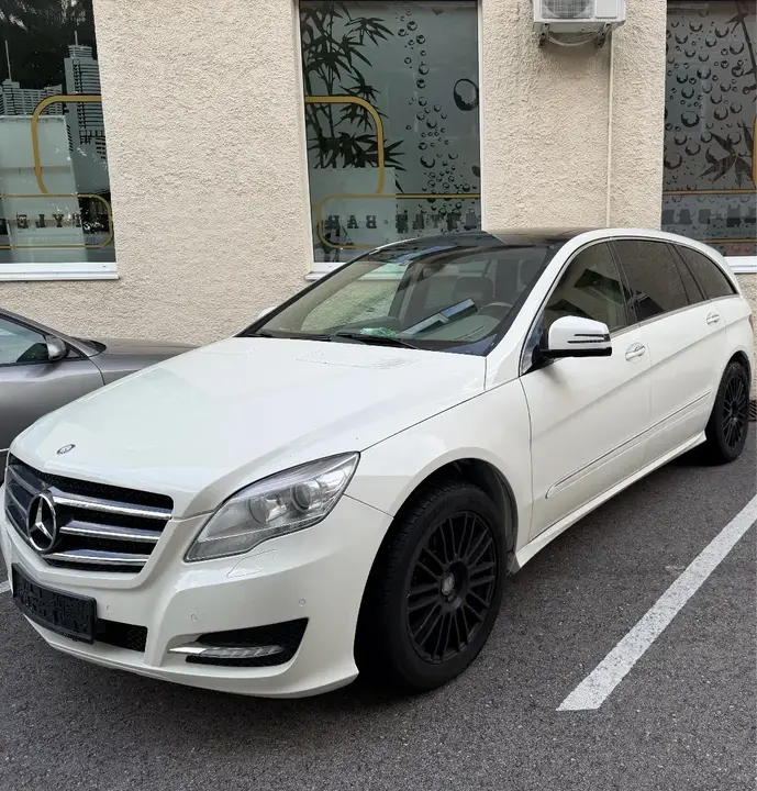 Mercedes-Benz R-Class