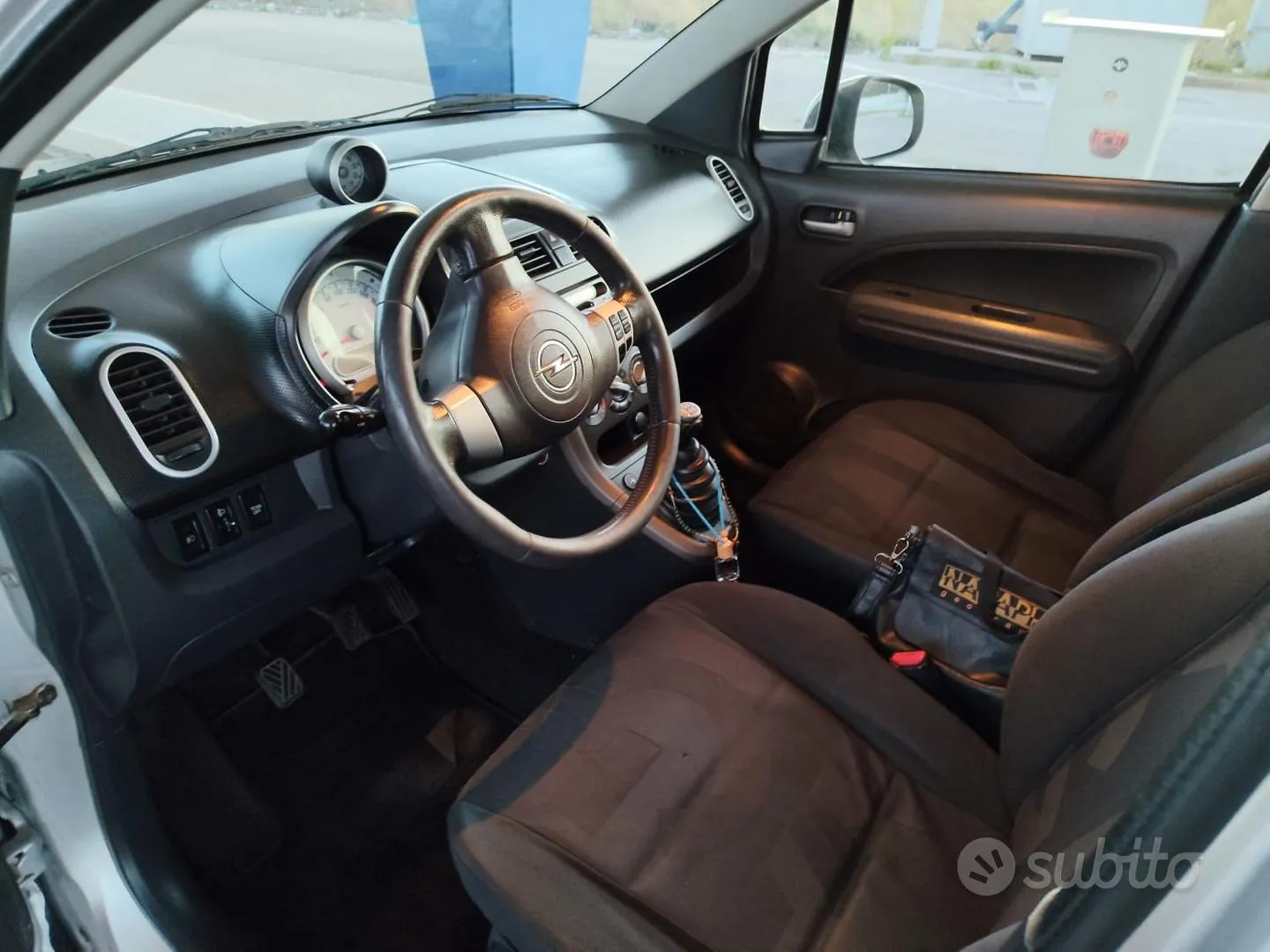 Opel Agila 2010 photo 4