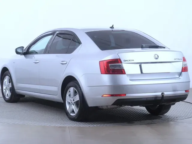 Skoda Octavia 2017 photo 3