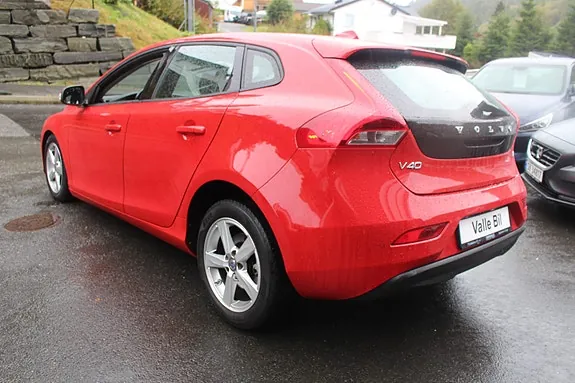 Volvo V40 2015 photo 3