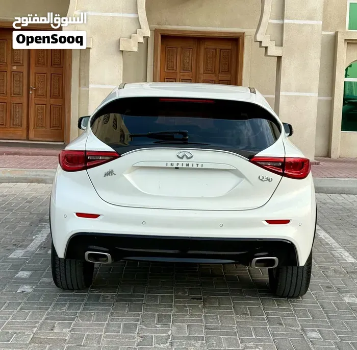 Infiniti Q30 2019 photo 4