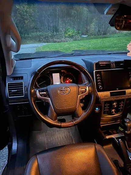 Toyota Land Cruiser 2022 photo 4