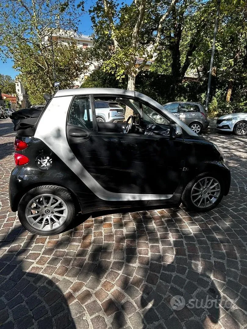 Smart Cabriolet 2012 photo 3