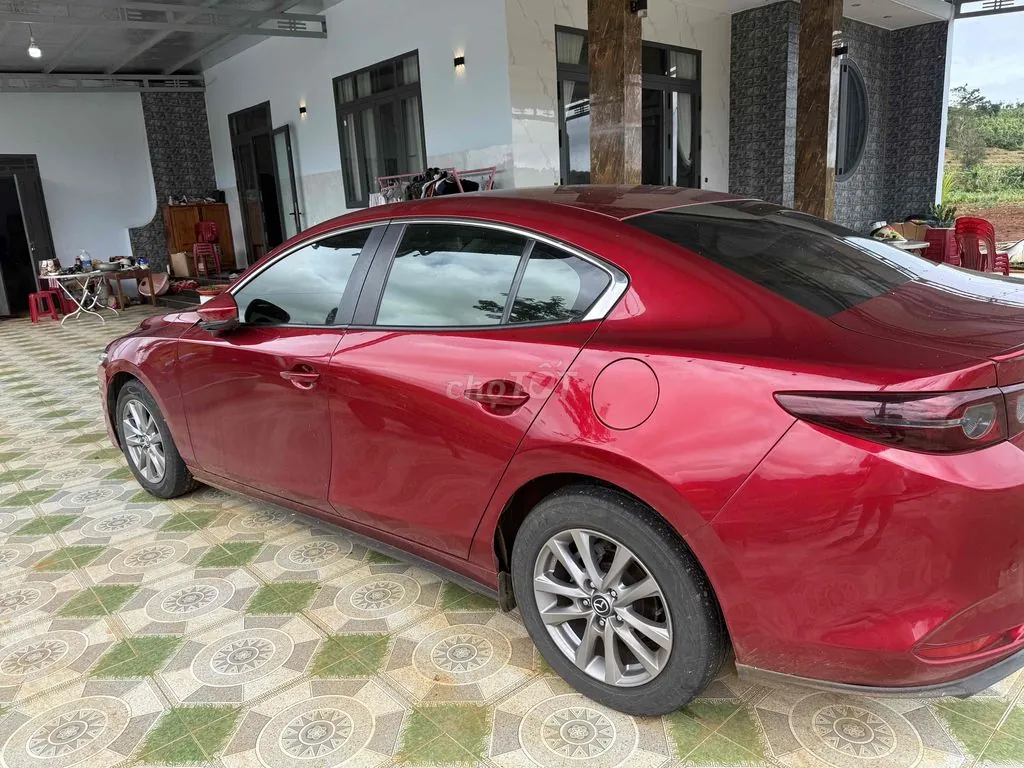 Mazda 3 2022 photo 4