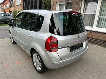 Renault Grand Modus 2011 photo 3