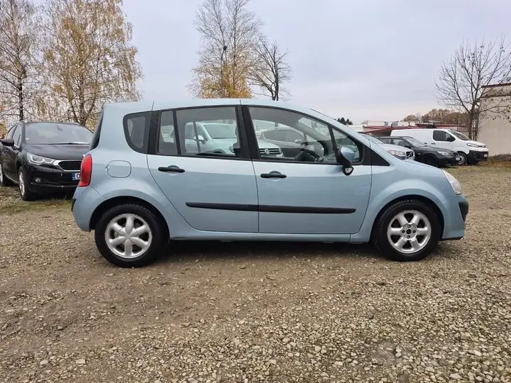 Renault Modus 2008 photo 2
