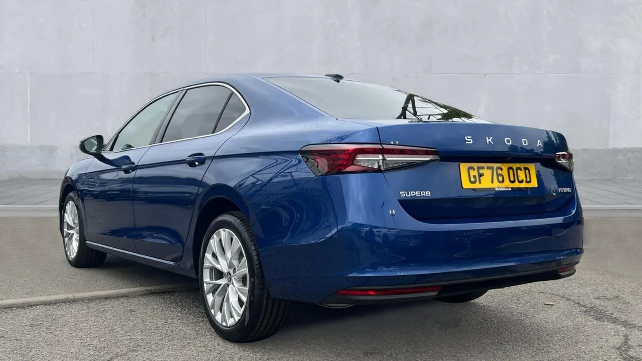 Skoda Superb 2026 photo 3