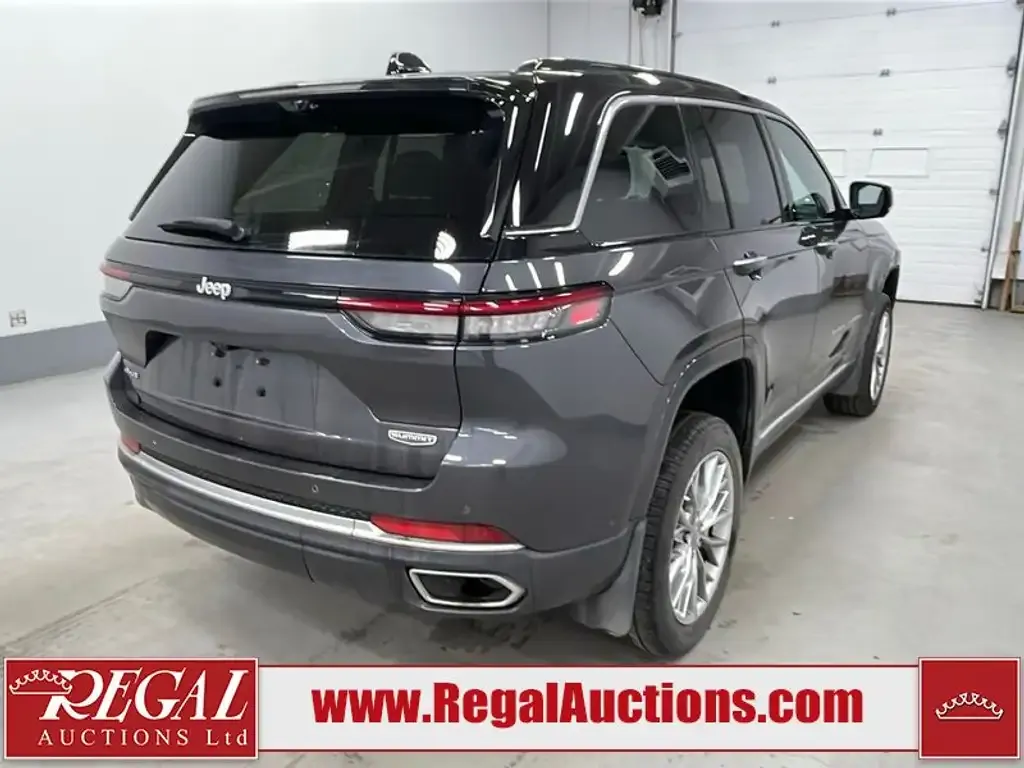 Jeep Grand Cherokee 2024 photo 3