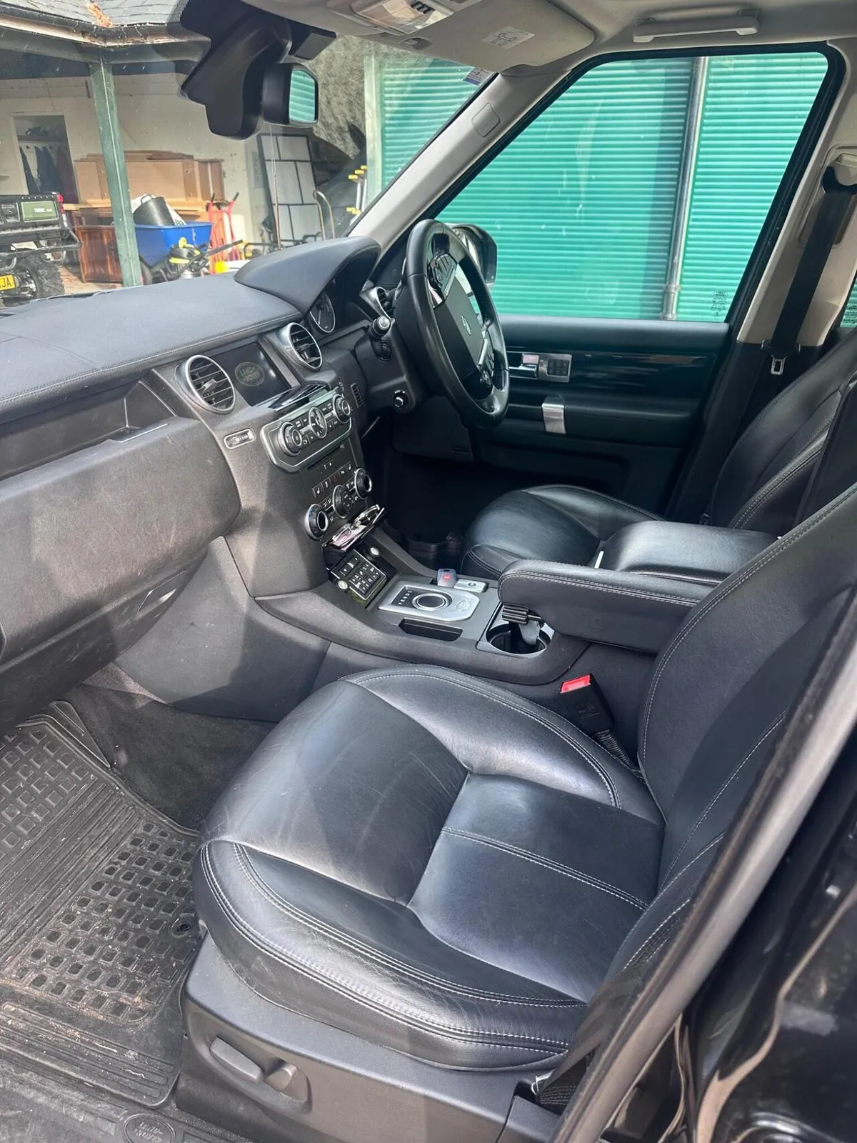 Land Rover Discovery 2016 photo 5