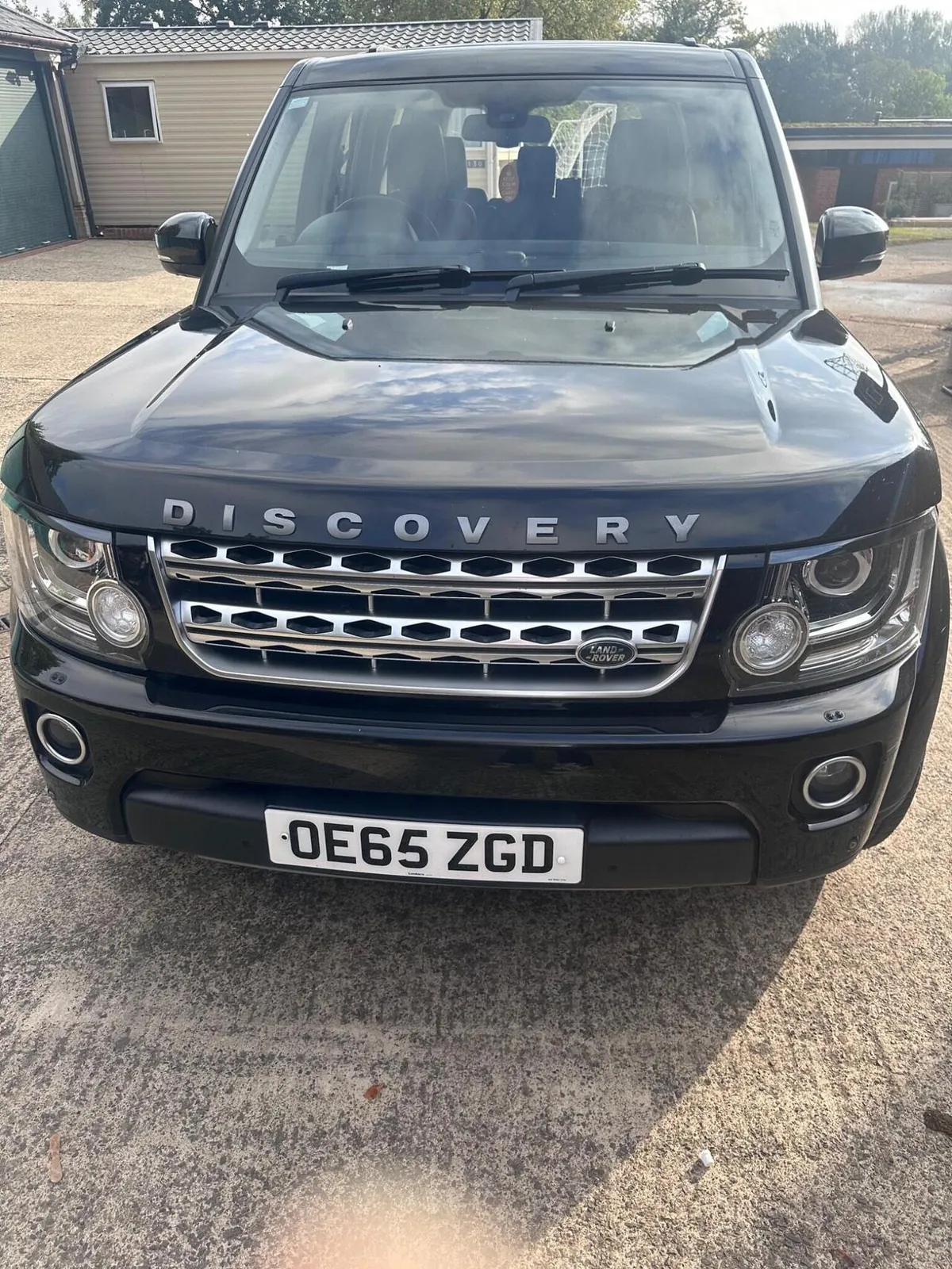 Land Rover Discovery 2016 photo 3