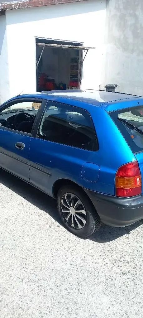 Mazda 323