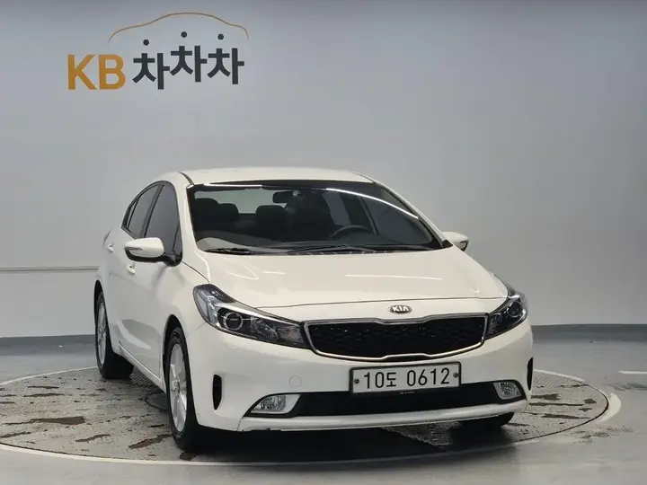 Kia K3 2016 photo 4