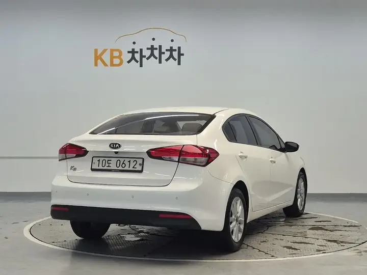 Kia K3 2016 photo 3