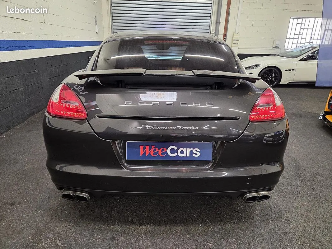 Porsche Panamera 2012 photo 5