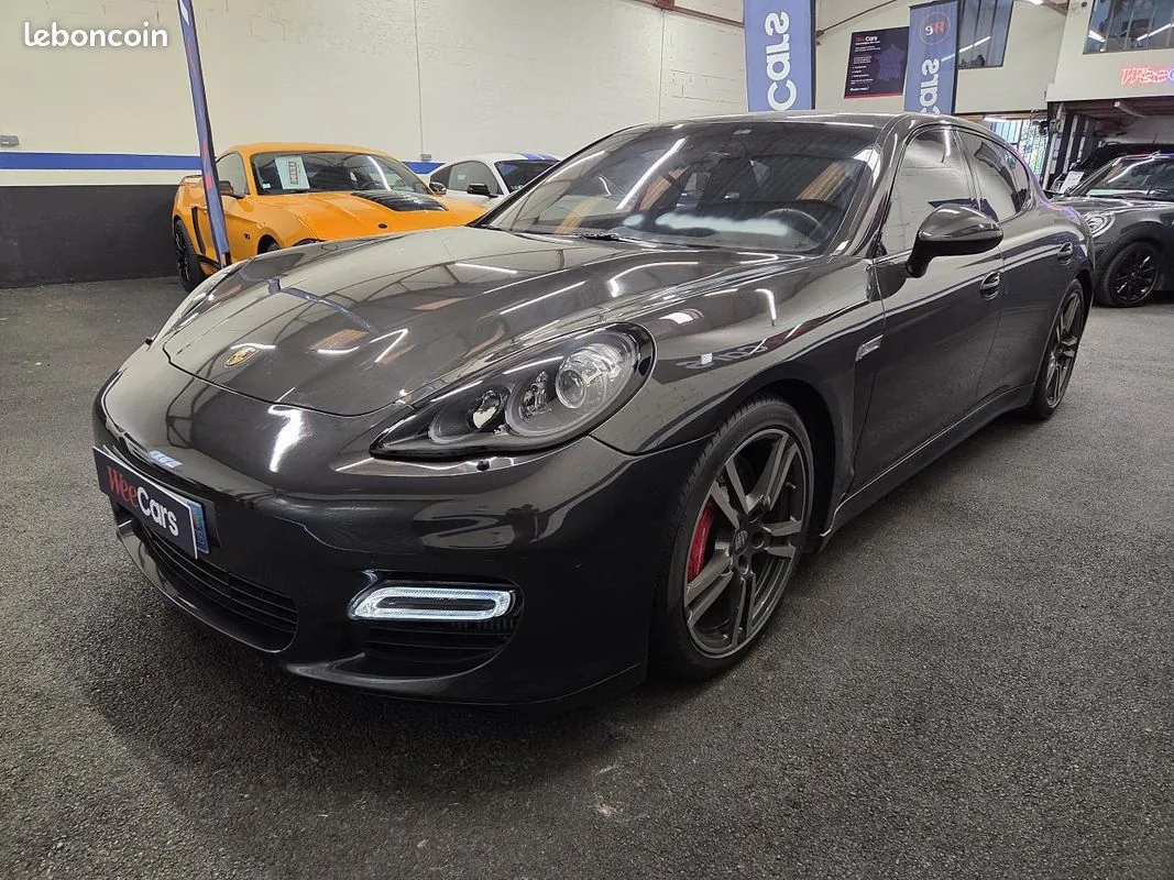 Porsche Panamera 2012 photo 3