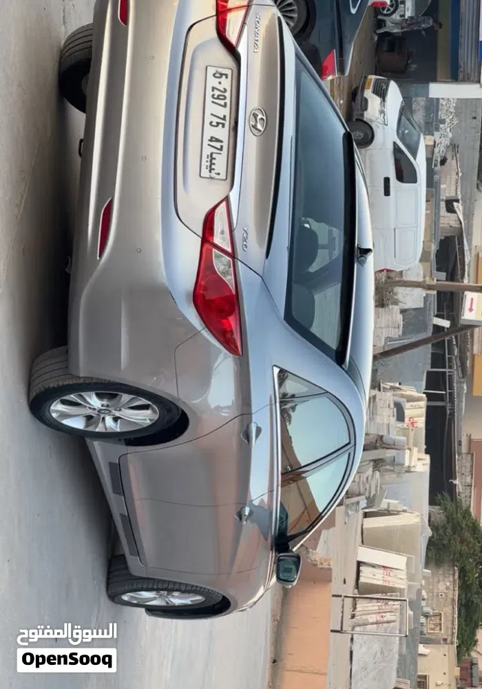 Hyundai Sonata 2012 photo 2