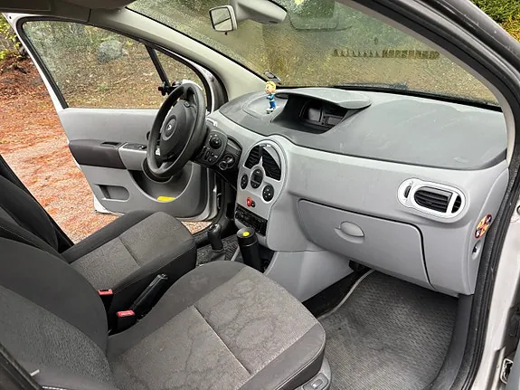 Renault Modus 2010 photo 5