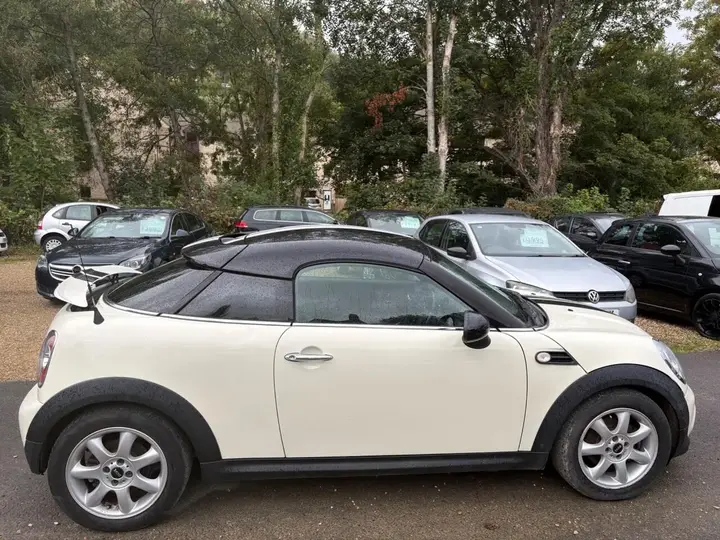 Mini Cooper 2015 photo 5